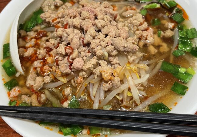 京成船橋駅近くの中華屋さん