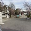 日本最古の温泉記号の碑があります。