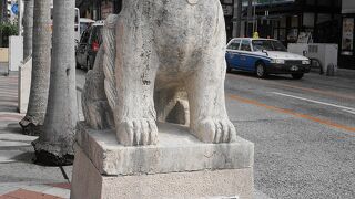 沖縄独特の雰囲気