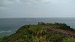 斎場御嶽とセットで観光。