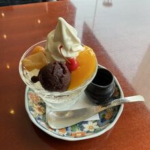 ミニクリームあんみつ