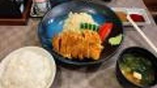 新橋で有名な牛かつ