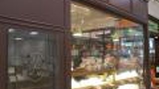 イートインスペースあり