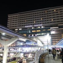 夜の小倉駅