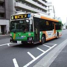 新宿から新橋まで乗っても２１０円です