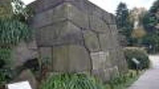 江戸時代の面影を残す石垣