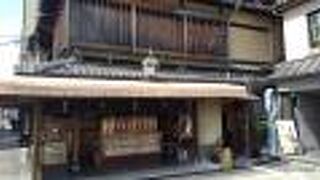 ついつい買ってしまう美味しいせんべい