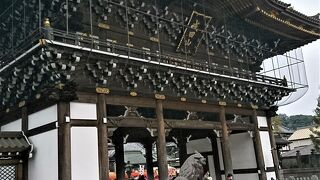 初詣の参拝客数の多い寺