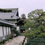 信長の菩提寺、ゆかりの品も多数展示