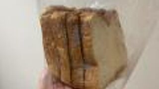 すっかり、このお店の食パンのファンになりました!