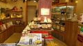 舟和 仲見世１号店