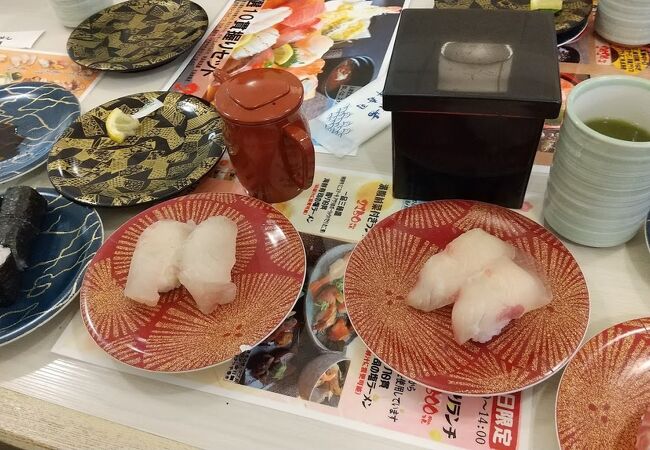 新鮮なネタが旨い、特に生マグロはコスパが高くお勧め。