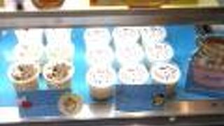 ポムポムプリンのなめらかプリン&ねこねこ食パン