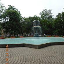 広場の中央にあった噴水