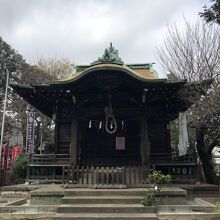 歴史を感じる拝殿