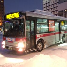 函館駅前からあちこちに走っています