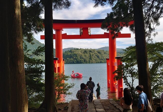 平和の鳥居 クチコミ アクセス 営業時間 元箱根 芦ノ湖周辺 フォートラベル 平和の鳥居 クチコミ アクセス 営業時間 元箱根 芦ノ湖周辺 フォートラベル