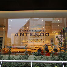 おしゃれな外観