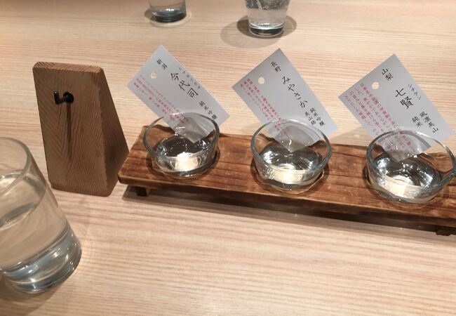 日本酒の飲み比べ