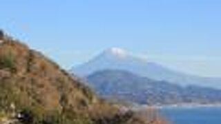 ＪＲ由比駅から歩いて１時間、その後興津駅まで１時間でした