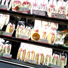 サンドイッチハウス メルヘン 大丸東京店