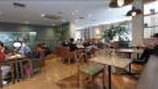 ２階もあって、広々しています。