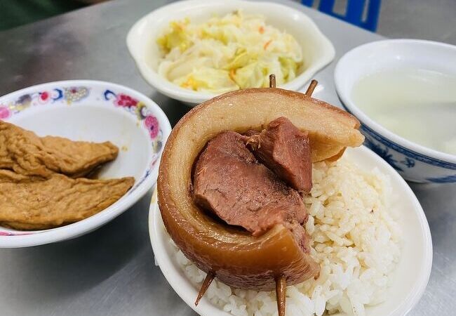 彰化魚市場控肉飯