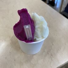 ドラゴンフルーツとパイナップル