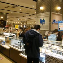 トップス ラゾーナ川崎プラザ店