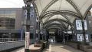 醍醐の駅に直結です