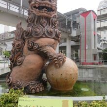 牧志駅前にあります