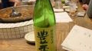 煮込み、氷下魚、刺身を生ビール、ホッピー、日本酒で！