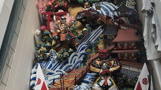 博多祇園山笠の山車が奉納されていました