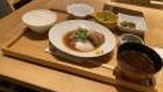 豚の角煮温玉添え！