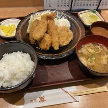 三宮駅 上品なミックスフライランチ By Kentokovic 酒房 灘 さんちか店のクチコミ フォートラベル 三宮駅 上品なミックスフライランチ By Kentokovic 酒房 灘 さんちか店のクチコミ フォートラベル