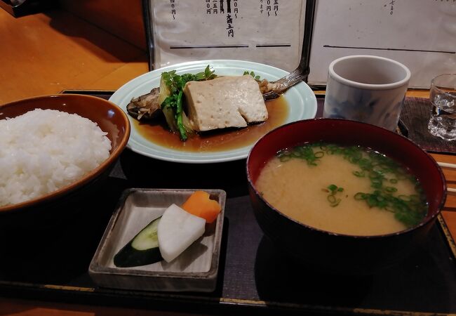 魚料理が得意な割烹。