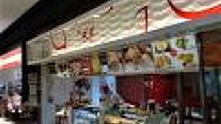 東名足柄SA内のポテトショップ