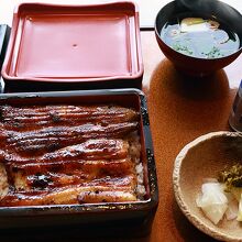 ふわふわに仕上がったうな重