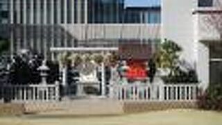 屋上に立派な神社があった