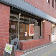 バスに乗車してきたので名前が登録されています