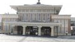 立派な建物です