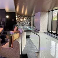 水着着用の混浴温泉