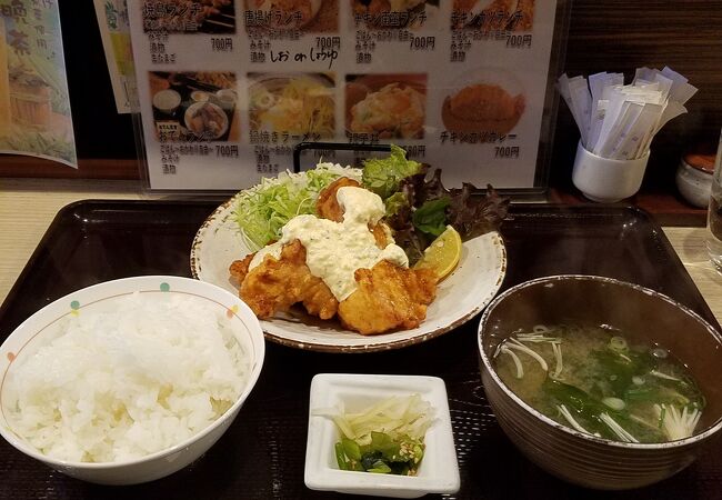 鳥焼処 鳥ぼん 本店