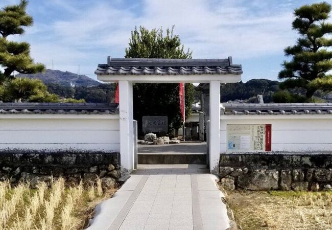 井伊家発祥の地 井伊共保出生の井戸 クチコミ アクセス 営業時間 浜松 フォートラベル 井伊家発祥の地 井伊共保出生の井戸 クチコミ アクセス 営業時間 浜松 フォートラベル