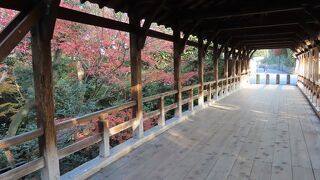 【臥雲橋】三名橋のうち、もっとも下手、西側。無料ゾーン。