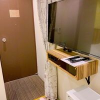 扉だけ見ると、古そう