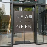 入り口。フロントは２階