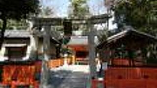 八坂神社の境内末社