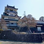 この時期花見も楽しめる。