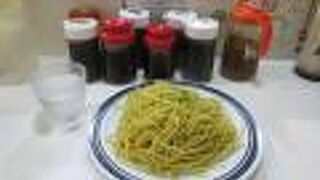 空腹具合に応じて選ぶやきそば